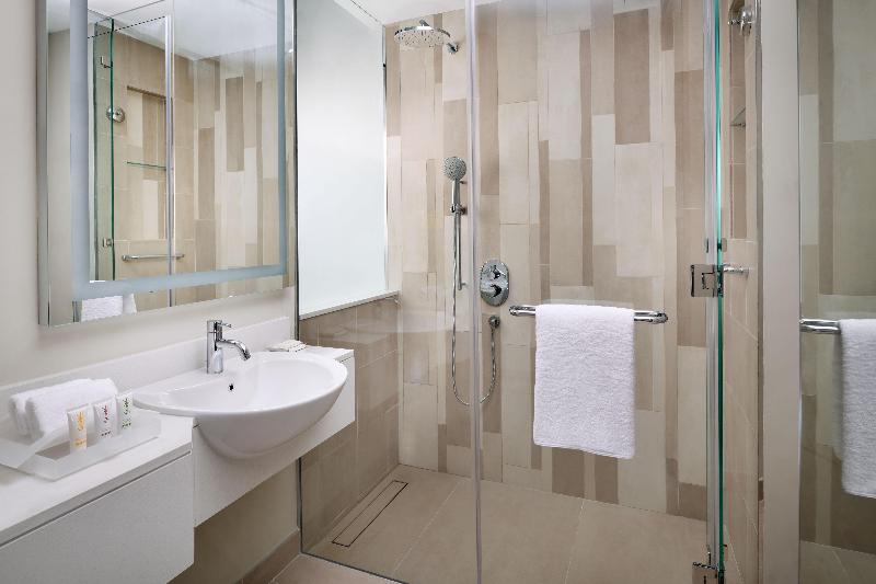 Номер Deluxe, Holiday Inn & Suites   Dubai Festival City Mall, An Ihg