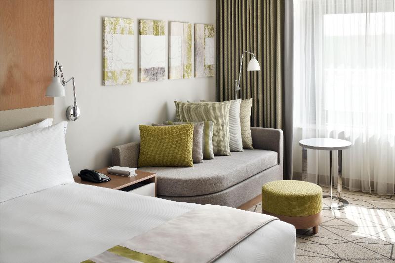 Номер Superior, Holiday Inn & Suites   Dubai Festival City Mall, An Ihg