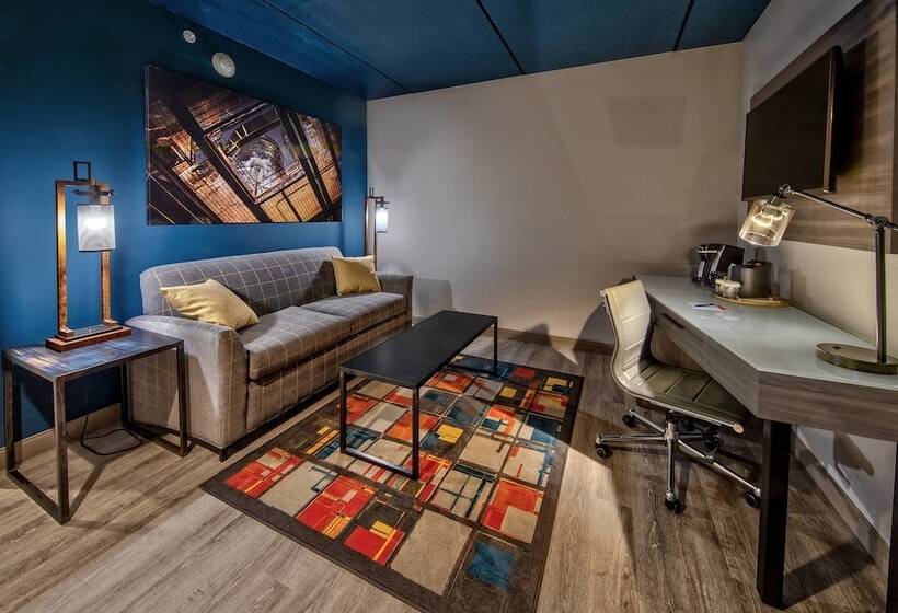 Люкс, Indigo Pittsburgh University   Oakland, An Ihg