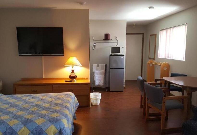 Семейный Номер, Alpine Motel