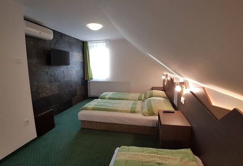 Номер Стандарт Трехместный, Babi Guesthouse   Babi Vendégház