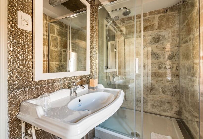 اتاق لوکس, Heritage Palace Varos   Mag Quaint & Elegant Boutique Hotels