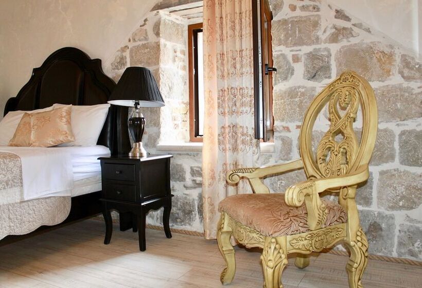 اتاق لوکس, Heritage Palace Varos   Mag Quaint & Elegant Boutique Hotels