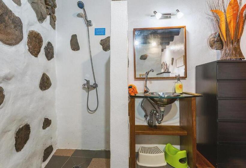 Casa 1 Dormitorio, Eco Village Finca De Arrieta   Yurts And Stone Cottages   Shared Pool   Walking Distance To Arrieta