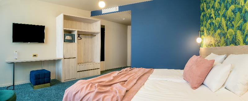 اتاق لوکس با وان آب گرم, Priska Med Luxury Rooms