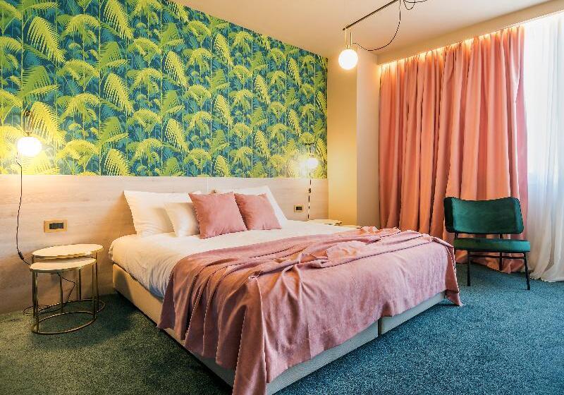 اتاق لوکس با وان آب گرم, Priska Med Luxury Rooms