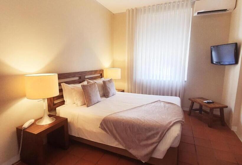 Family Suite, Quinta Do Pinheiro Hotel E Eventos By Grupo Quinta Dos Lagos