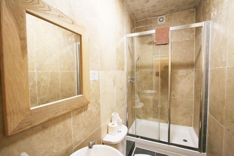 Номер Стандарт Индивидуальный, Central Studios Gloucester Place By Roomsbooked