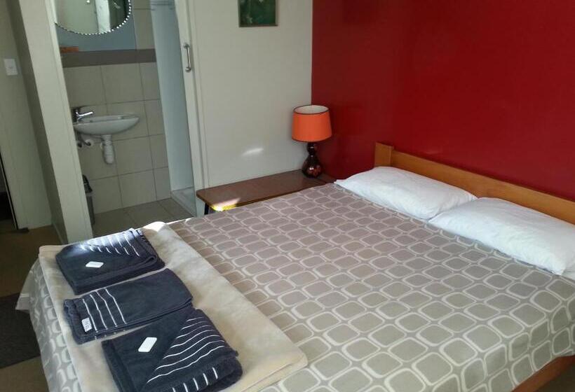 스탠다드 룸, Riverstone Lodge