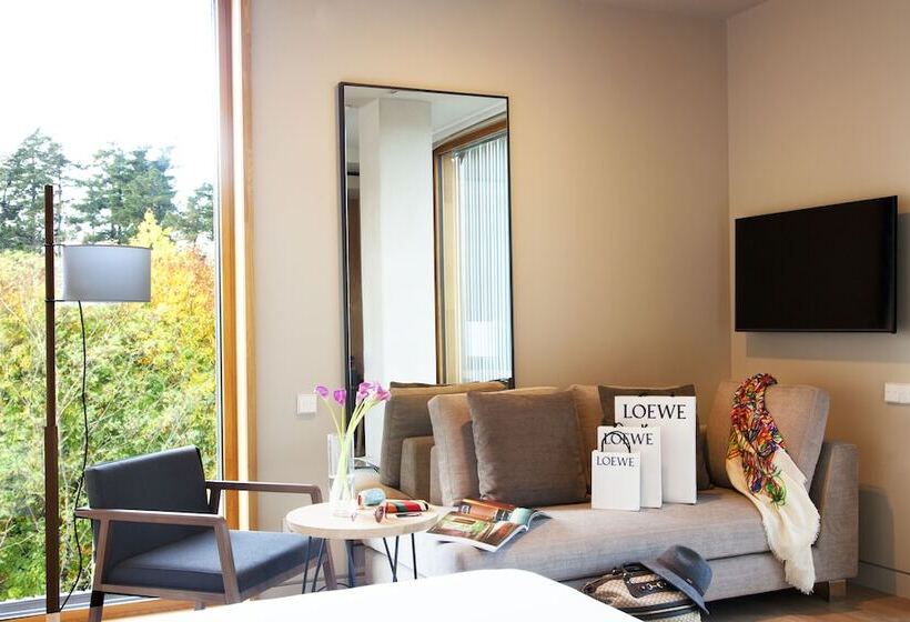 テラス付きジュニアスイート, Arima & Spa   Small Luxury Hotels