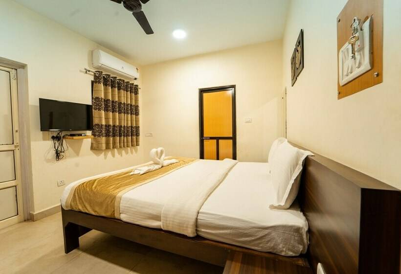 高级大房间, Kay S Riverview Resort