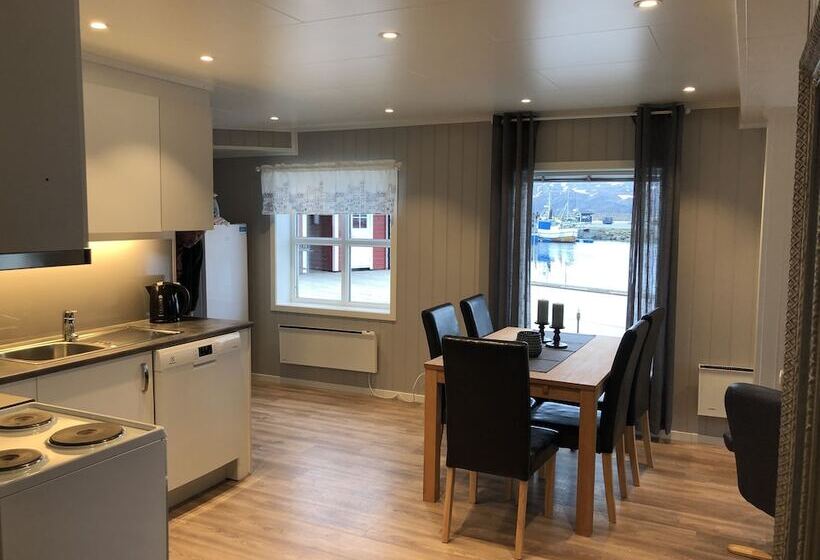 Апартаменты Premium 3 Спальни, Båtsfjord Brygge   Arctic Resort