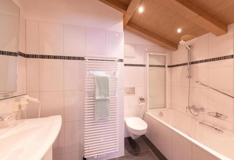 Апартаменты Superior 1 Спальня, Quality Hosts Arlberg   Hotel Bergheim