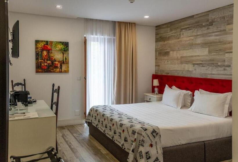 Номер Стандарт с Балконом, Art'otel Barcelos