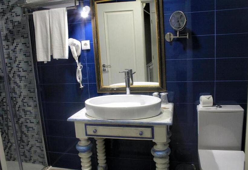 Номер Стандарт, Art'otel Barcelos