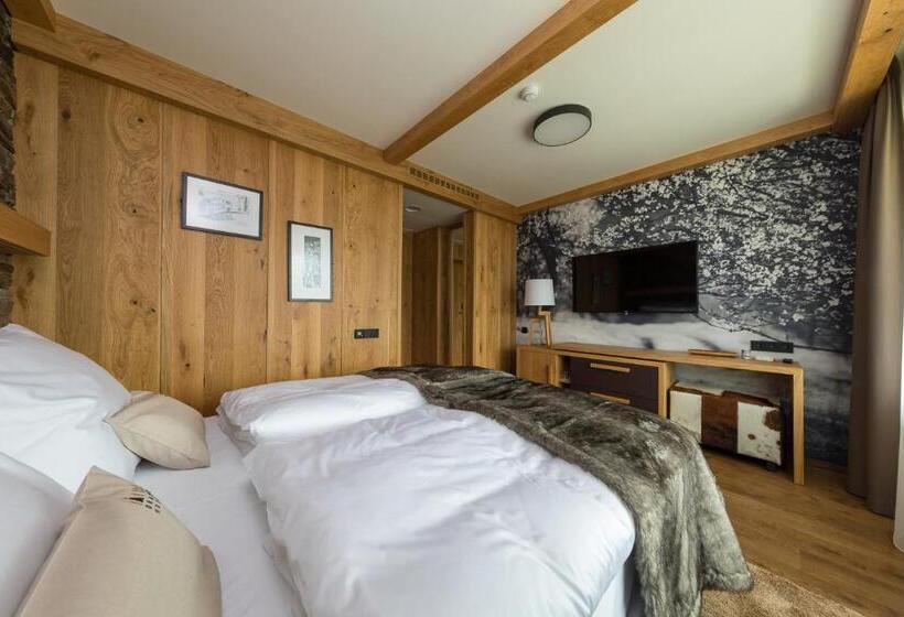 اتاق سوپریور, Grandhotel Tatra