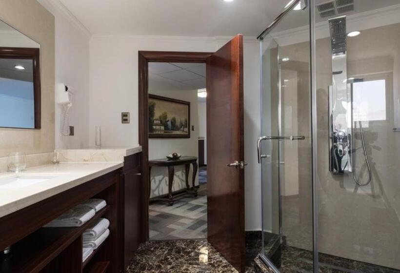 سوئیت پرزیدنت, Costa Pacifico   Suite