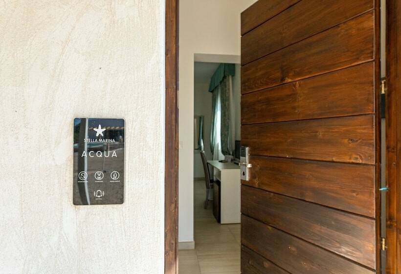 Номер Superior Вид на Бассейн, Stella Marina B&b