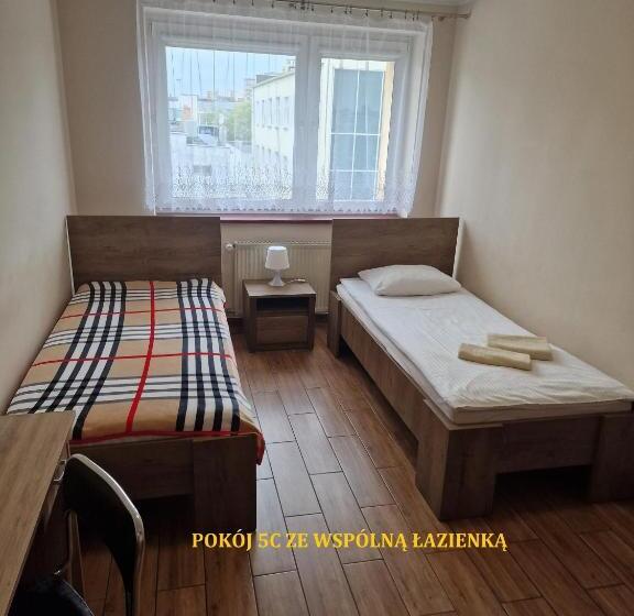 اتاق استاندارد با سرویس بهداشتی مشترک, Centrum Noclegowe Ii