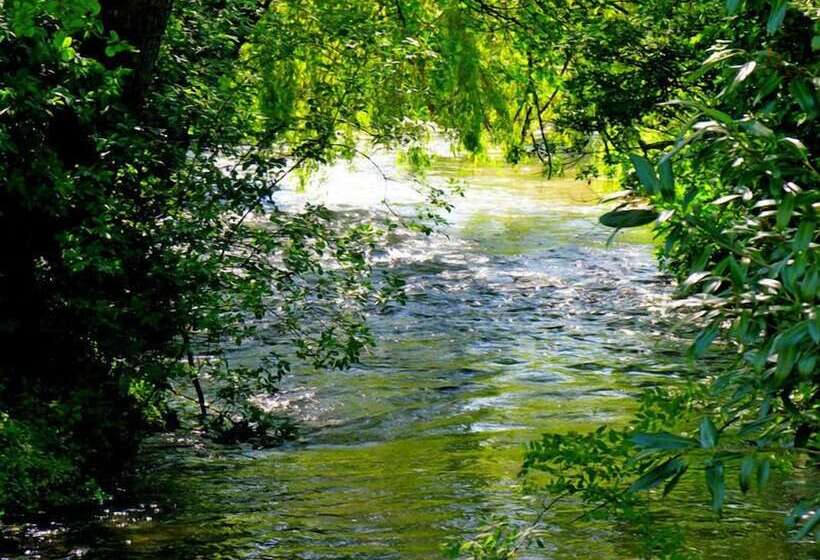 Дом 1 Спальня, Au Fil De L'eau