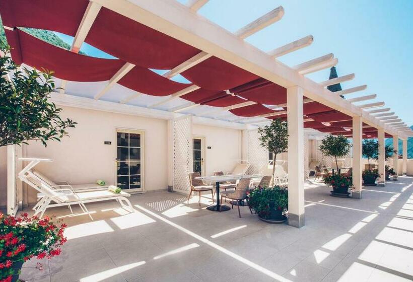 سوییت دوبلکس, Heritage Grand Perast By Rixos