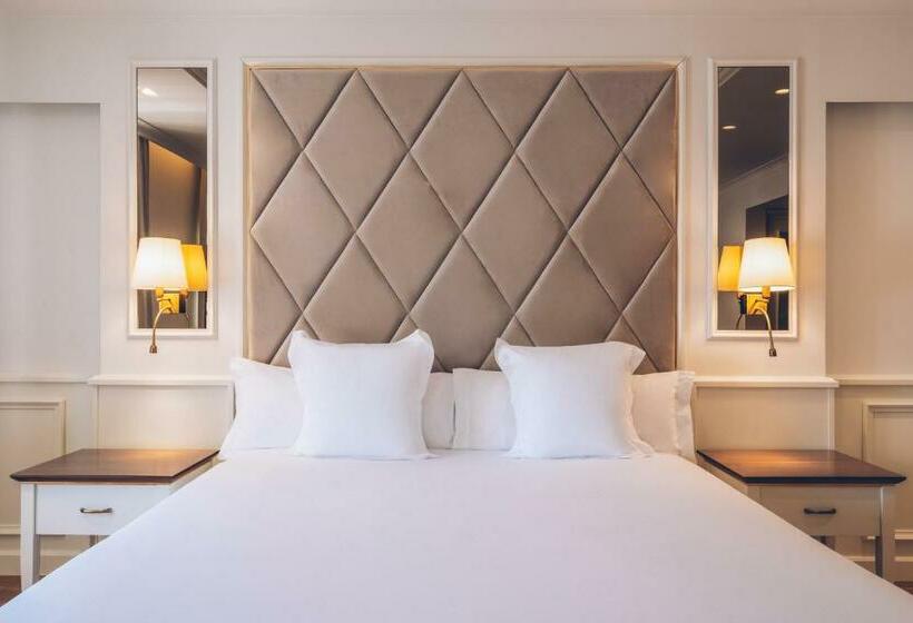 Номер Deluxe, Heritage Grand Perast By Rixos