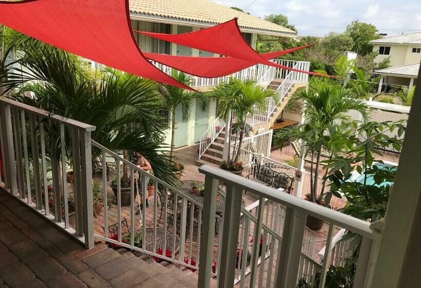 חדר סטנדרט, The Big Coconut Guesthouse   Gay Men S Resort