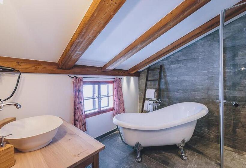 Cameră Familiară cu Vedere la Munte, Alpenoase Sonnhof
