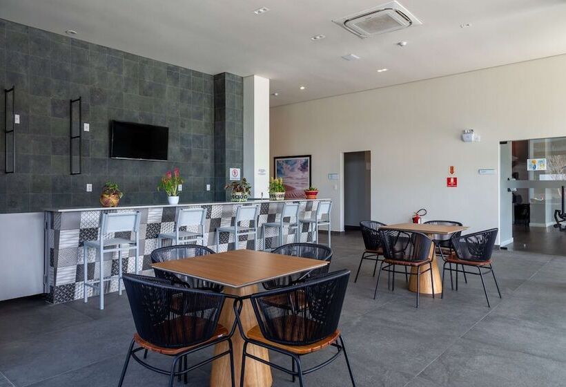 수피리어 룸, Hilton Garden Inn Itajai Praia Brava