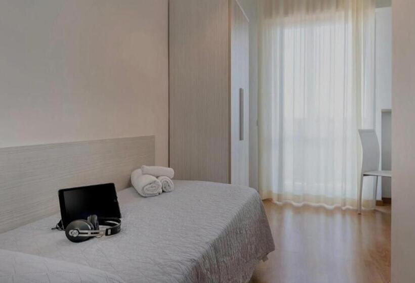 Номер Deluxe Вид на Море Боковой, Kursaal Di Bellaria
