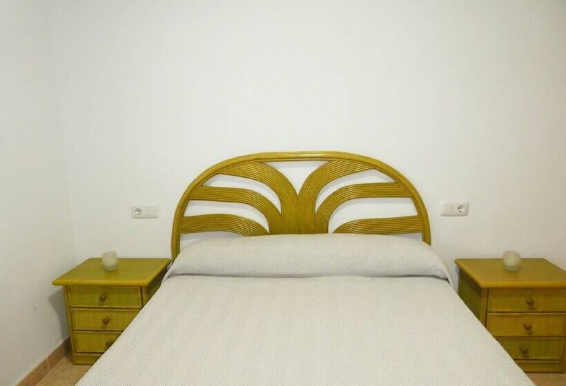 ３ベッドルームアパートメント, Apartamentos Tavernes Gandía 3000