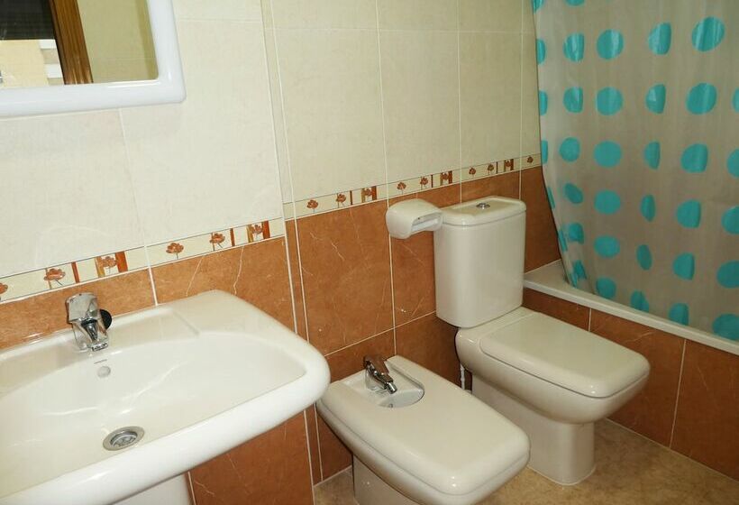 ３ベッドルームアパートメント, Apartamentos Tavernes Gandía 3000