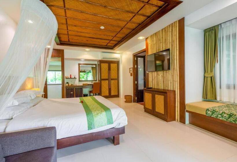 اتاق لوکس با بالکن, Ban Sainai Resort  Sha Extra Plus Aonang S Green Resort