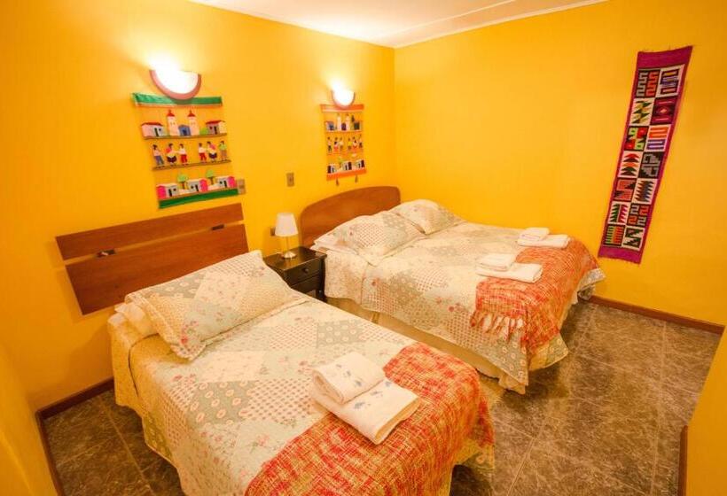 스탠다드 트리플 룸, Hostal Kirckir