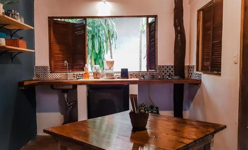 家庭洋房, Calala Lodge
