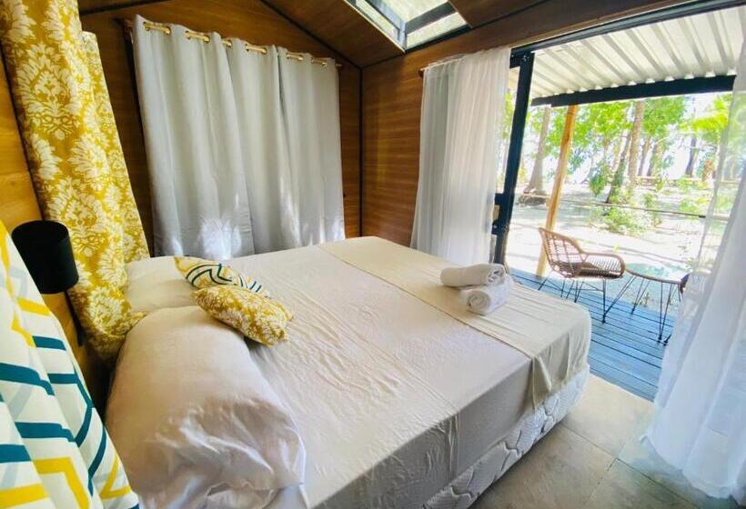 海の見えるスタンダードスタジオ, Calala Lodge