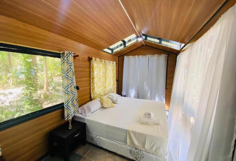 海の見えるスタンダードスタジオ, Calala Lodge