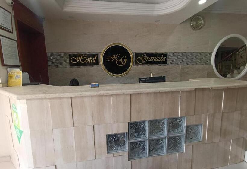 اتاق استاندارد سه نفره, Granada Inn