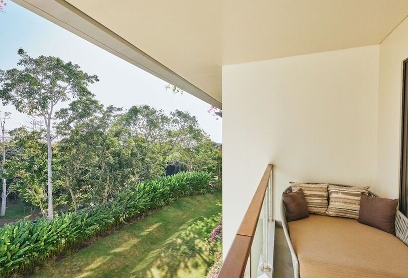 سوییت, Ayana Segara Bali