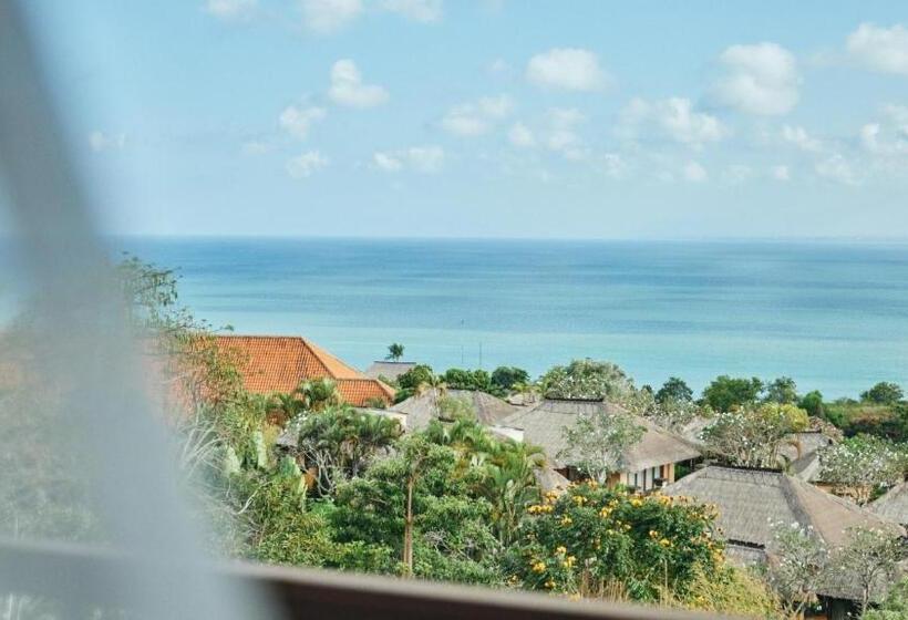 اتاق خانوادگی با چشم‌انداز دریا, Ayana Segara Bali