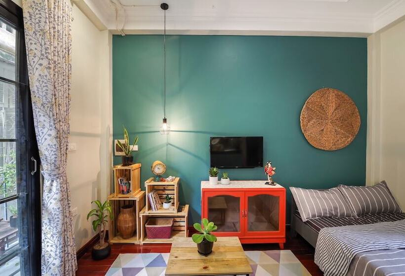 اتاق استاندارد, Little Anh House