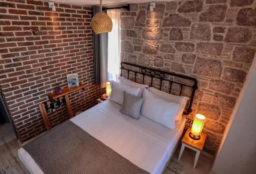 스탠다드 룸 풀장 전망, Sukha Cunda Otel