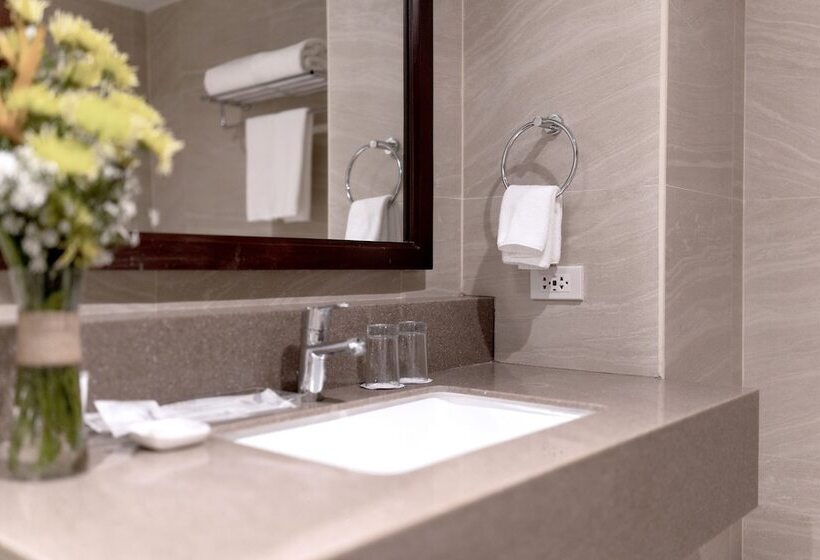 اتاق لوکس, Canyon Hotels & Resorts Boracay