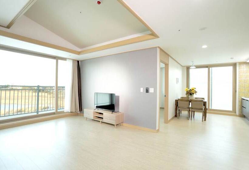 Люкс, Lake Ocean Resort Sokcho