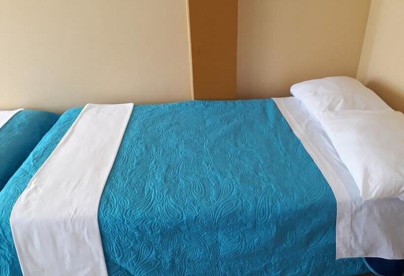 اتاق استاندارد, Hostal Mendieta