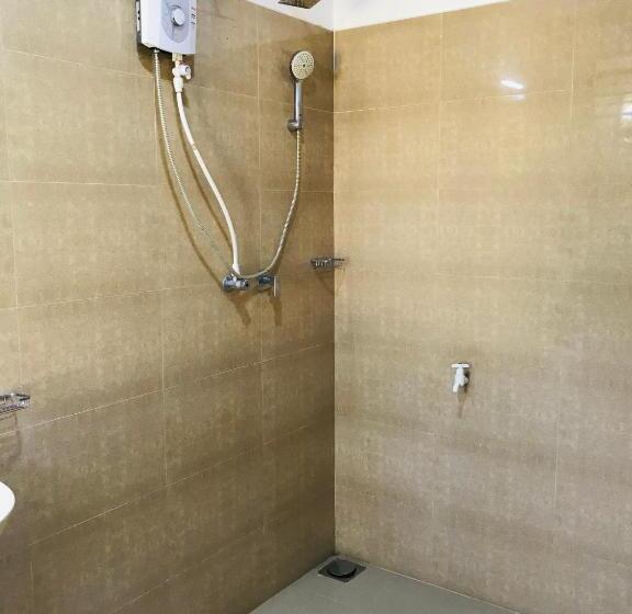Номер Стандарт с Балконом, Rivonway Hotel Polonnaruwa