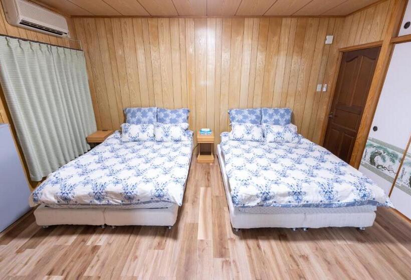 浴室共有ファミリールーム, Kamekamehouse