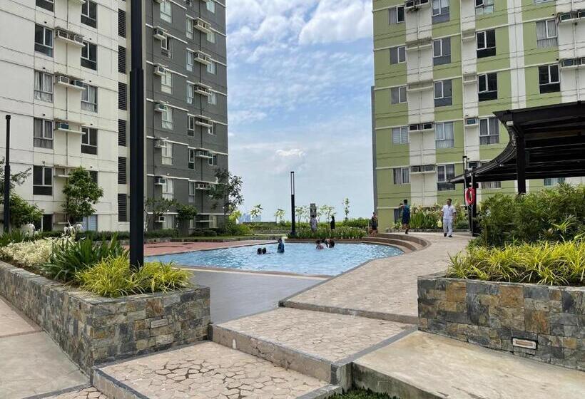 استودیو استاندارد با چشم‌انداز, It Park Cebu City