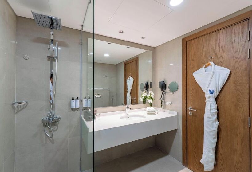 Апартаменты 2 Спальни, Beach Bay Hotel Mirfa