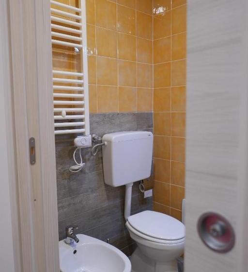اتاق کلاسیک, B&b Da Ary Colorful Rooms